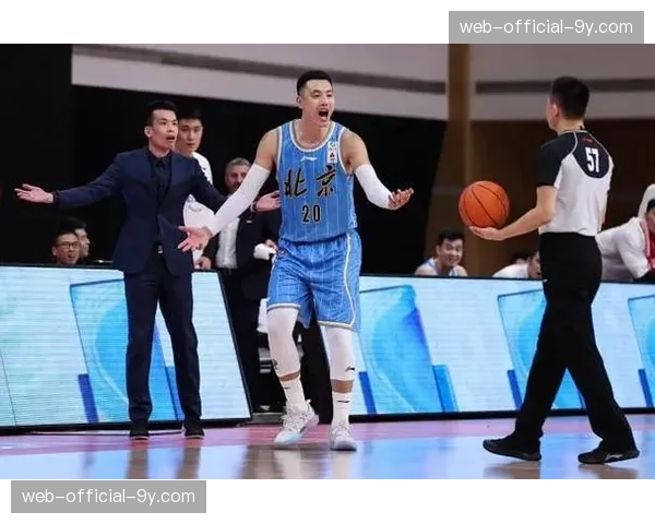 联盟重申赛风赛纪，季后赛将加强对争议判罚的审核